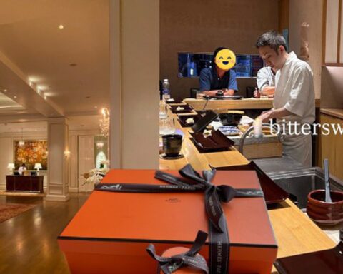 Trend “phông bạt” mới của giới trẻ: Mua ảnh ngồi hạng thương gia, đi  Park Hyatt Saigon, ăn omakase, giá 10k/chiếc