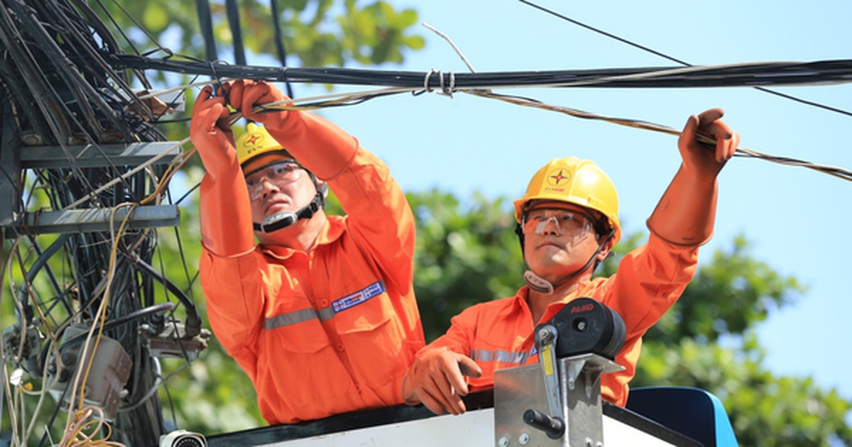EVN nói gì về khoản tiền gửi, đầu tư tài chính ngắn hạn hơn 152.000 tỉ đồng?