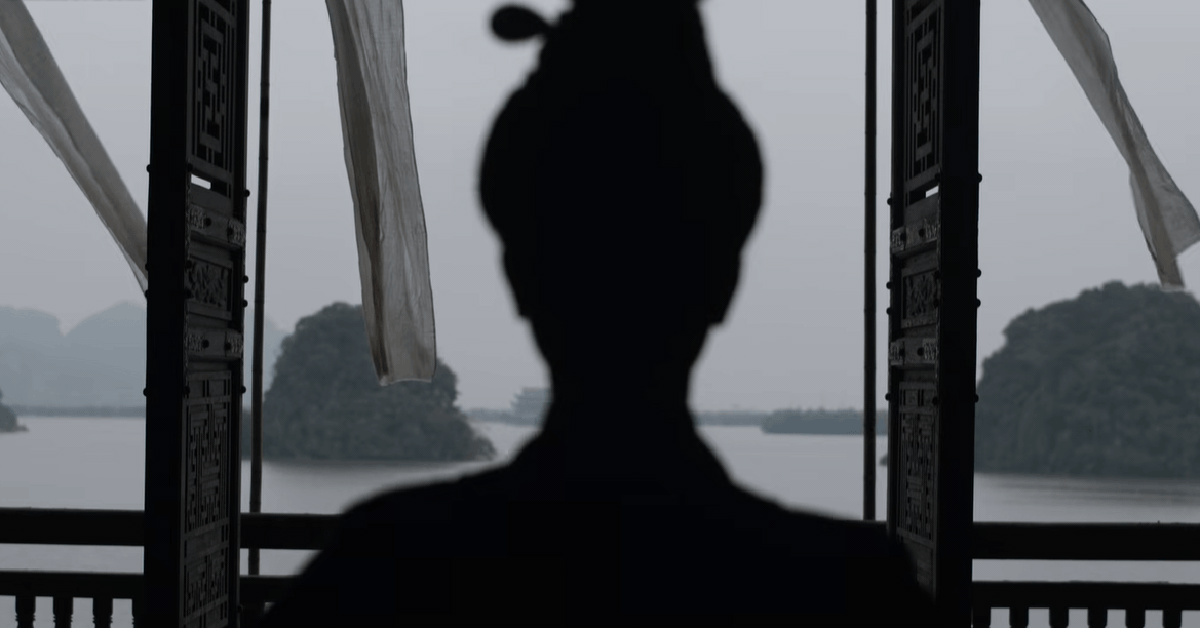 Việt Nam hiện tại không ai hợp đóng Hoàng hậu hơn mỹ nhân này: Visual đúng chuẩn mẫu nghi thiên hạ