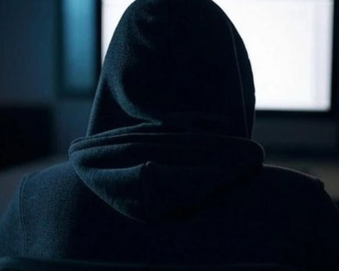Cảnh sát cảnh báo nóng đến tất cả những người xem phim miễn phí trên web lậu