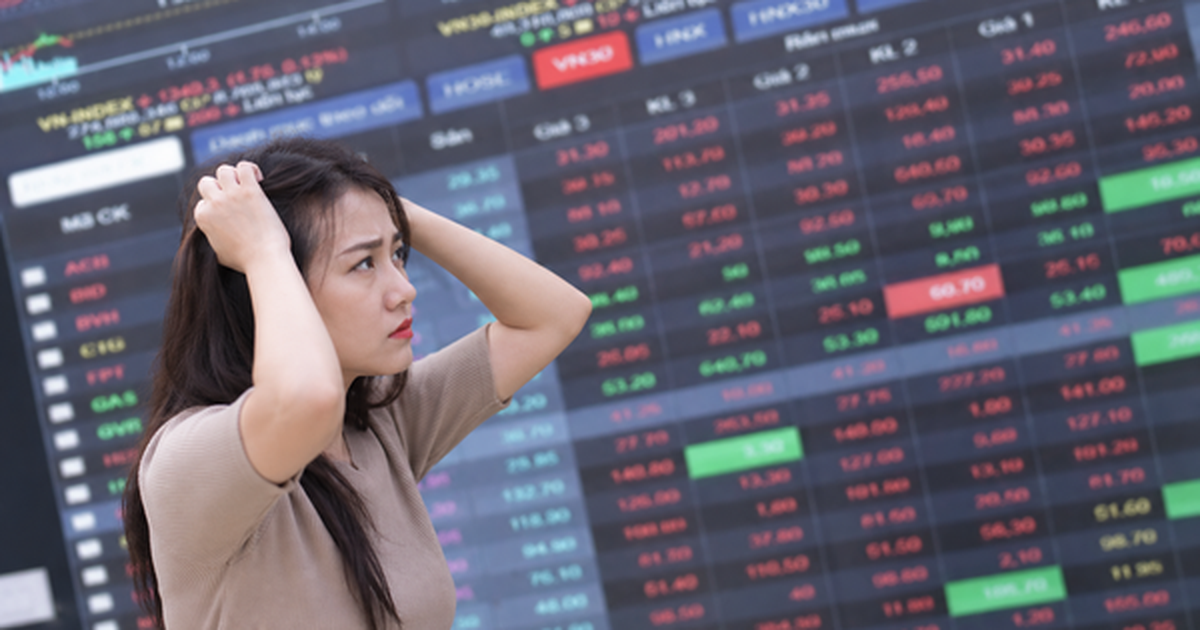 Điều gì khiến VN-Index rơi tự do gần 50 điểm, chính thức thủng mốc 1.800 điểm?