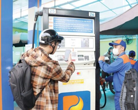 Sức ép và cơ hội mới từ chuẩn hóa công ty đại chúng