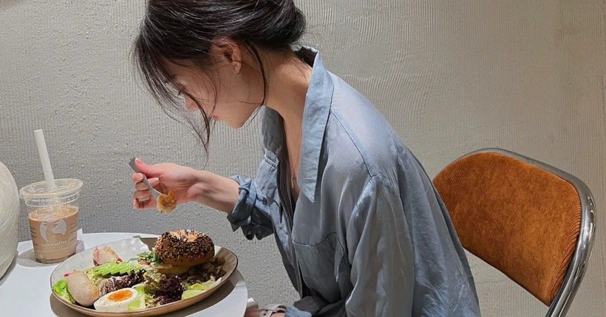 Các bác sĩ thừa nhận: Dấu hiệu nguy hiểm nhất của ung thư dạ dày không phải đau bụng, mà là 3 thay đổi…