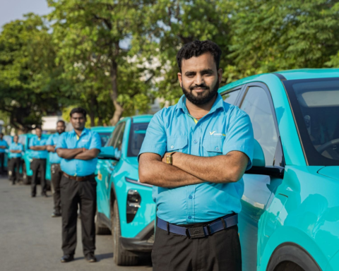 Chỉ sau 3 ngày, hãng taxi của ông Phạm Nhật Vượng đã lên Top 1 hạng mục trên App Store Ấn Độ