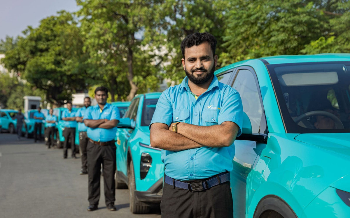Chỉ sau 3 ngày, hãng taxi của ông Phạm Nhật Vượng đã lên Top 1 hạng mục trên App Store Ấn Độ