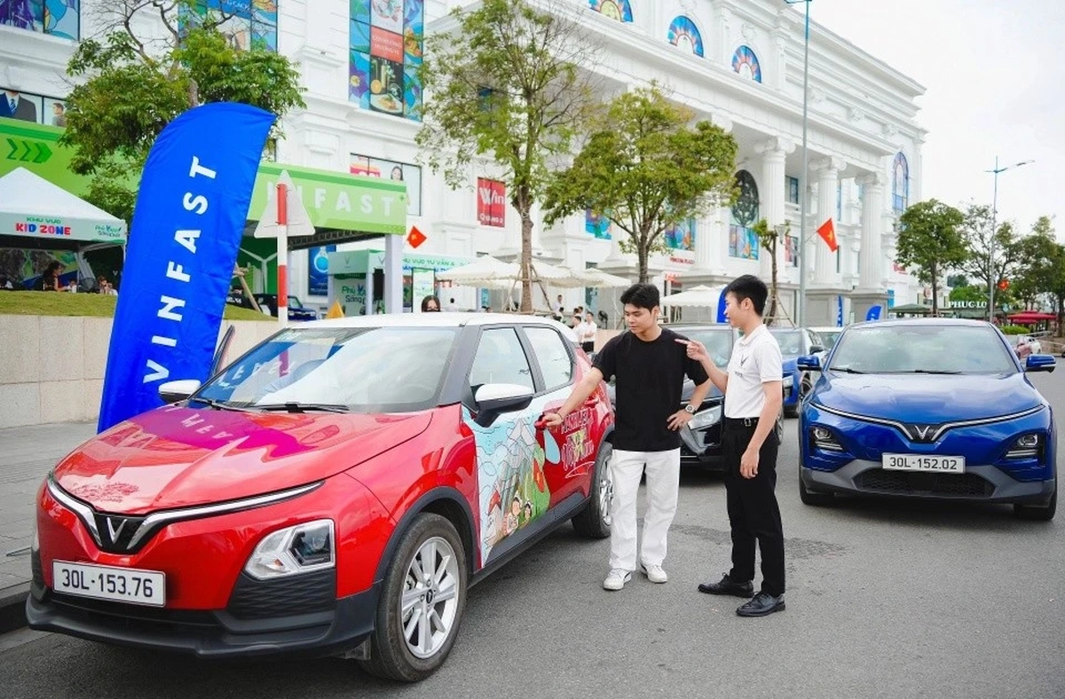 VinFast vừa thu gần 1 tỷ USD như thế nào?