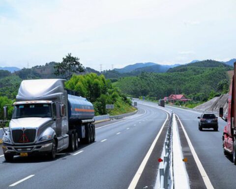 Doanh nghiệp dự án lo bị trục lợi chính sách miễn, giảm phí trên cao tốc Bắc Giang – Lạng Sơn