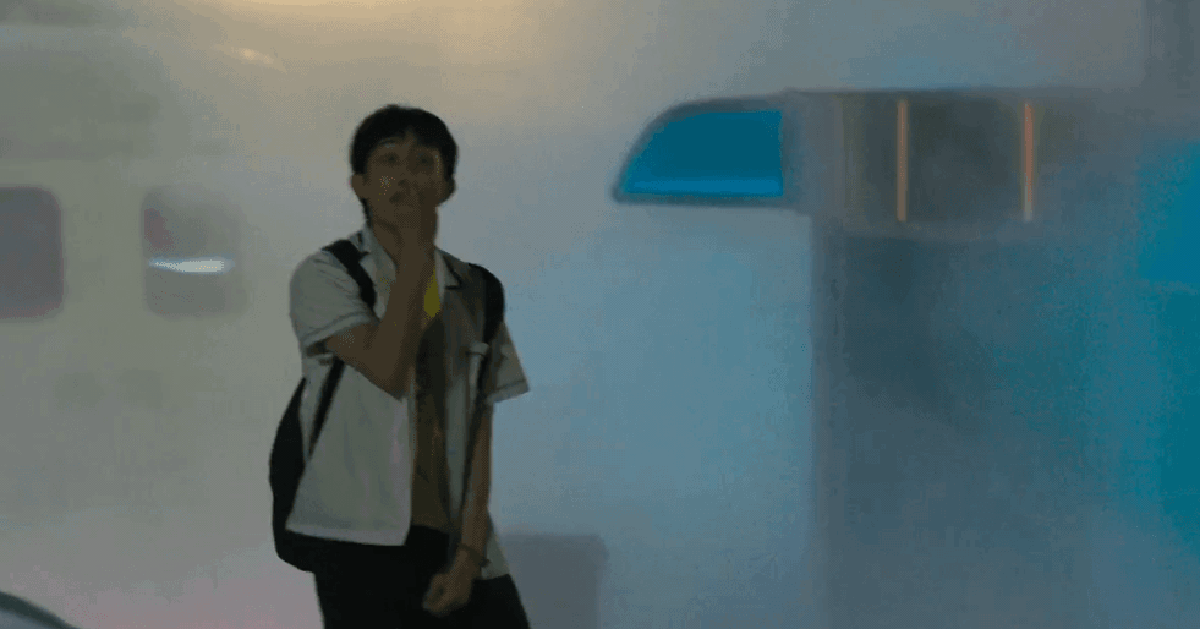 Đang viral ngôi sao 33 tuổi đóng học sinh 14: Già chát vẫn được khen nức nở
