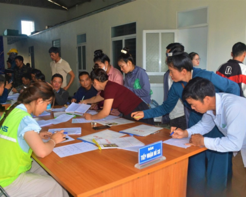 Tỷ phú Phạm Nhật Vượng tuyển công nhân xây dựng tại tỉnh miền núi cho dự án gần 1 tỷ USD, thu nhập tới 33 triệu đồng/tháng