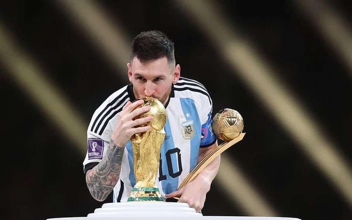 Hàng triệu người thắc mắc về lượng vàng trong cúp World Cup: Câu trả lời khiến tất cả ngỡ ngàng
