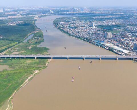 Hà Nội sẽ đối thoại công khai, rà soát kiến nghị dự án Trục đại lộ sông Hồng
