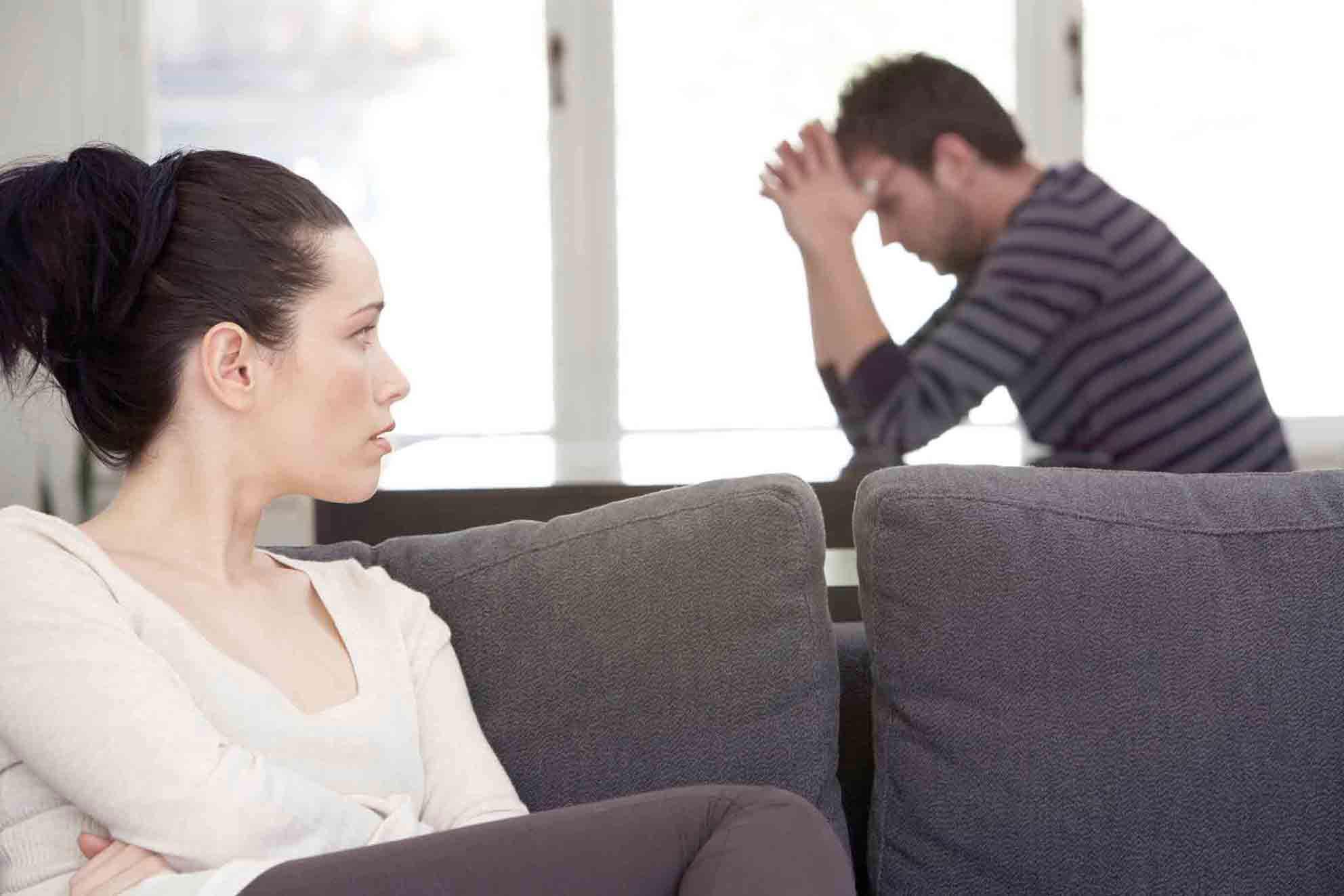 5 dấu hiệu cảnh báo nhiễm Chlamydia ở phụ nữ: Nhận biết sớm để phòng ngừa vô sinh