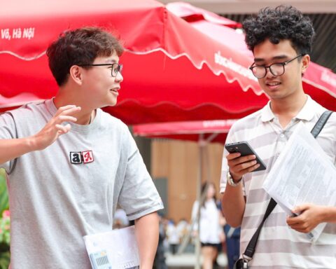 Đề Văn 2026 tranh cãi về Steve Jobs: Đề thi mở, cách chấm có mở?