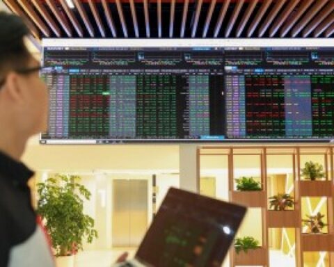 Chứng khoán ngày 11/6: VN-Index giảm điểm, thanh khoản xuống mức thấp nhất trong hơn một năm