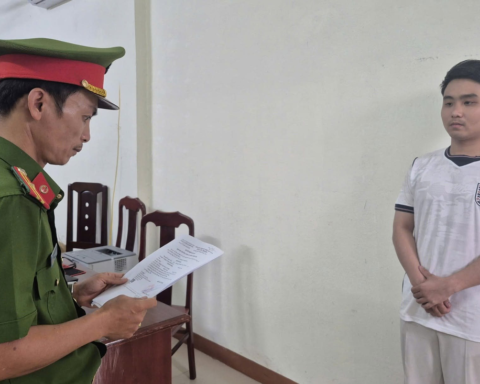 Tạm giữ hình sự Trần Bá Trường SN 2001
