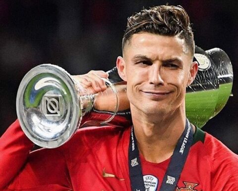 Tuổi 41 phi thường của Ronaldo: Lọt top nhân vật ảnh hưởng nhất thế giới trước thềm World Cup