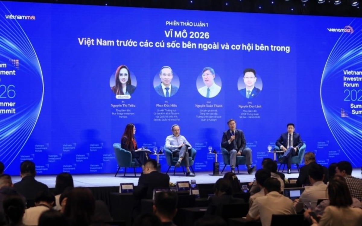 Áp lực tỷ giá và bài toán hấp thụ vốn của nền kinh tế