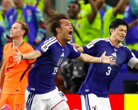 Nghẹt thở ở World Cup: Nhật Bản tung đòn “chí mạng” phút 89, “giật” chiến thắng tưởng như đã bỏ túi của Hà Lan!