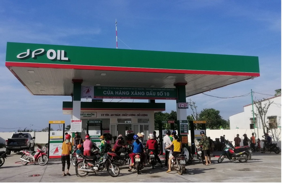 Môi trường kinh doanh thay đổi và biến động mạnh, các doanh nghiệp kinh doanh xăng dầu đang làm gì?