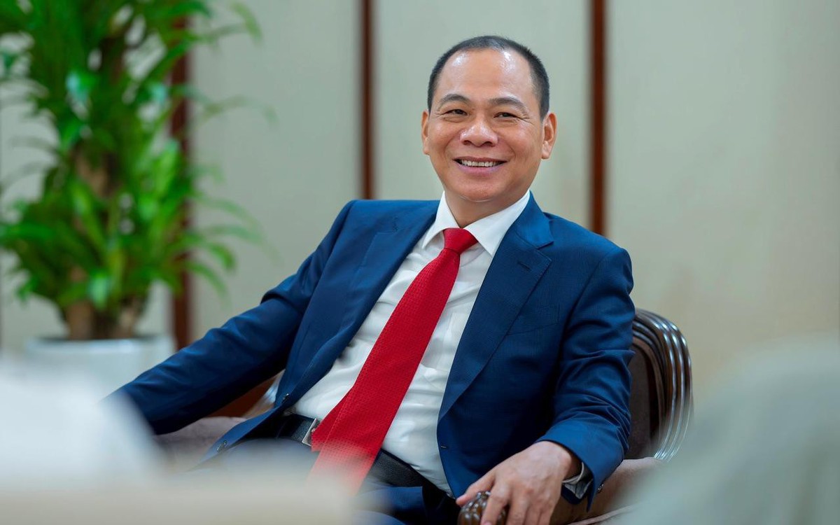 Tỷ phú Phạm Nhật Vượng chỉ đạo “nóng”: Vinhomes dừng việc mở rộng quỹ đất dự án tại Việt Nam, không độc chiếm thị trường, dành sân cho các doanh nghiệp khác