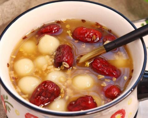 Da xỉn màu và tuần hoàn máu kém? Hãy thử ngay 4 món ăn nấu cực đơn giản này để bổ khí huyết, giúp làn da trắng hồng