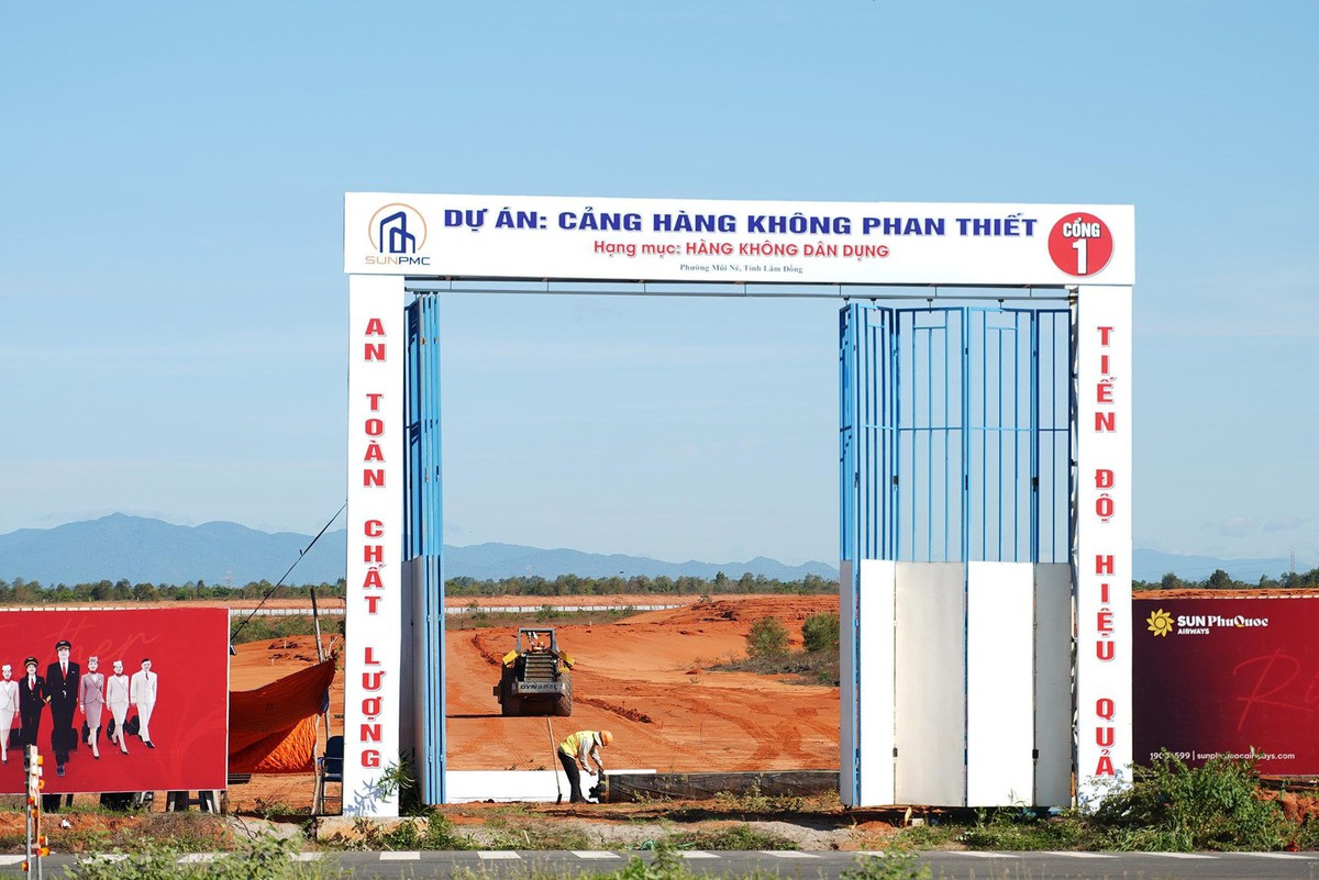 Đơn vị thi công sân bay 4.000 tỷ đồng của Sun Group tại tỉnh rộng nhất Việt Nam đang làm 1 việc quan trọng