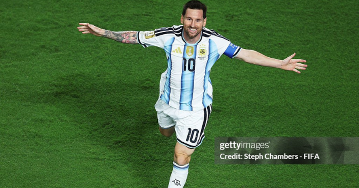 Ảnh nét căng: Trọn vẹn màn ăn mừng mỹ mãn của Messi khi lập hat-trick, xô đổ loạt kỉ lục trong ngày đầu ra quân tại World Cup 2026