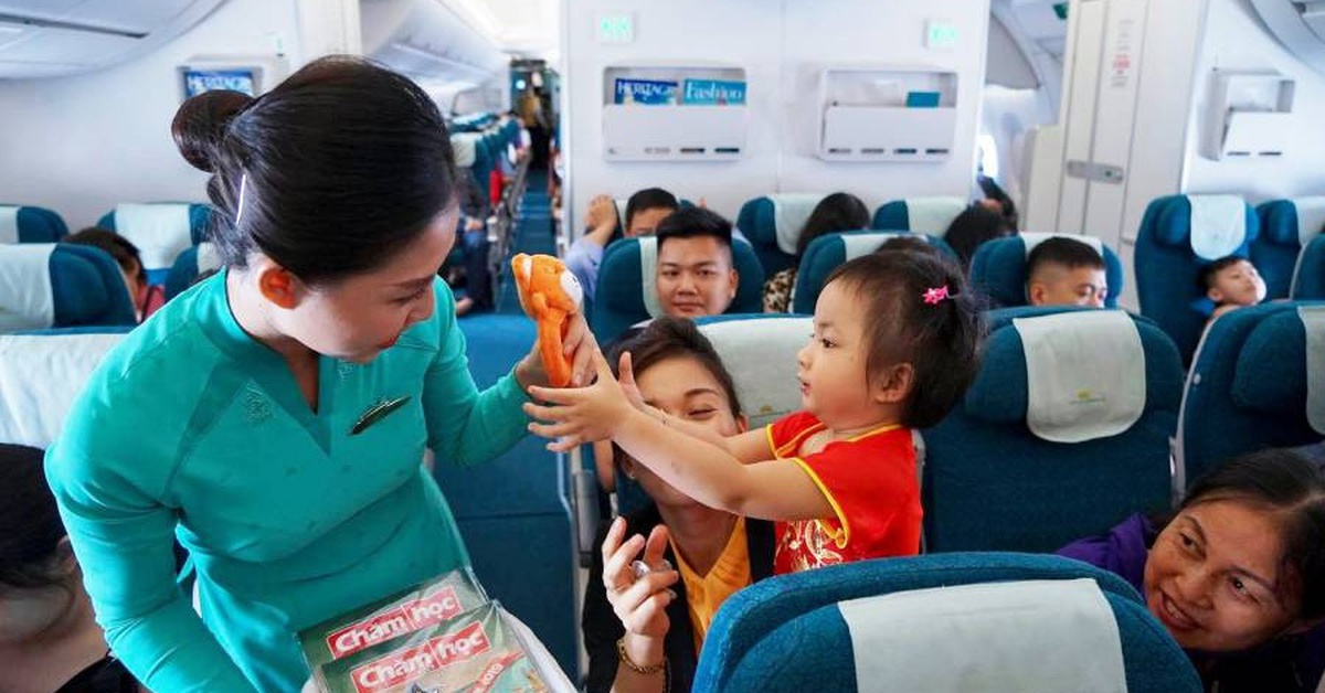 Gia đình có trẻ em cần chú ý: Quy định mới khi mua vé máy bay của Vietnam Airlines