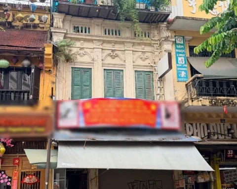 Hà Nội cưỡng chế thu hồi nhà công sản trung tâm phố cổ bị chiếm dụng nhiều năm