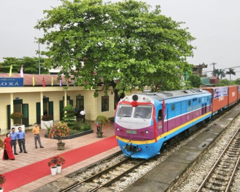 Tuyến đường sắt dài 390km đi qua 6 tỉnh thành, vốn đầu tư hơn 200.000 tỷ đồng nhận chỉ đạo “nóng”