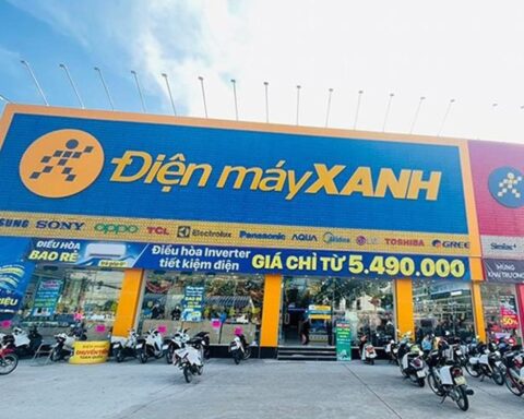 Ngay trước khi hết thời hạn đăng ký mua IPO, công ty mẹ của Điện Máy Xanh báo doanh thu cao kỷ lục