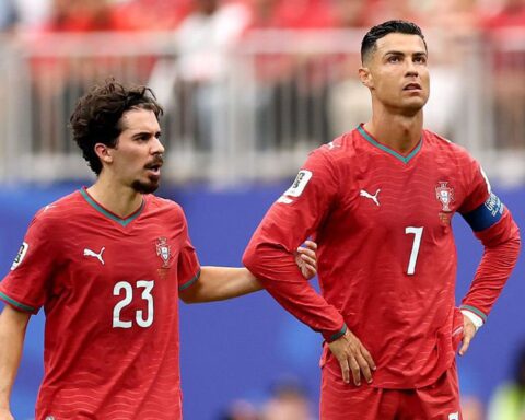 Diễn biến Bồ Đào Nha 1-1 CHDC Congo: Bồ Đào Nha bị từ chối bàn thắng