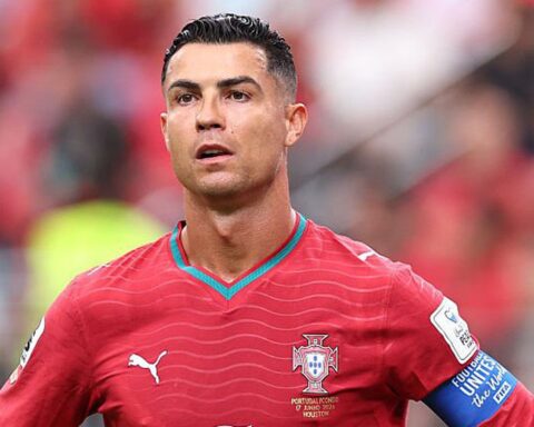 Ronaldo “tịt ngòi”, Bồ Đào Nha chơi tẻ nhạt bị CHDC Congo cầm hoà 1-1