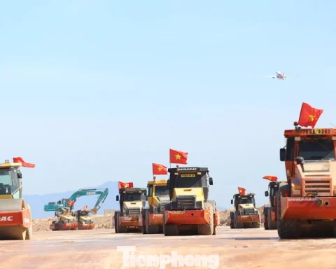 Dốc tổng lực ‘chạy nước rút’ dự án sân bay Phù Cát