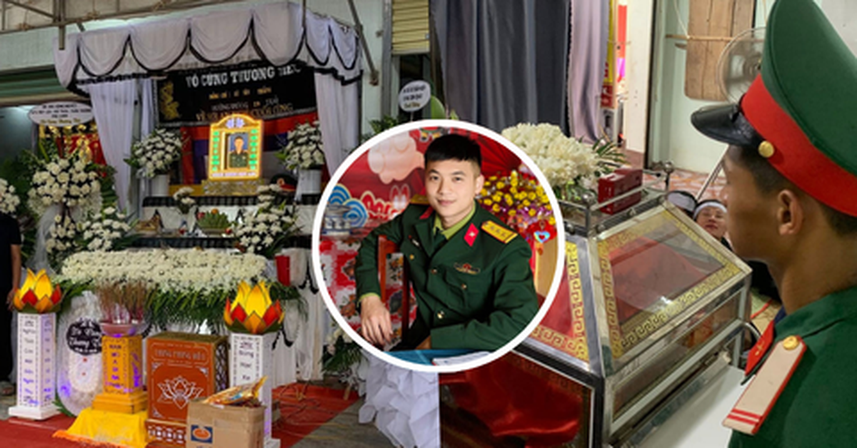 Người thân khóc nghẹn trong tang lễ Thượng úy Lê Văn Thắng (Sao Nhập Ngũ) tại Nghệ An