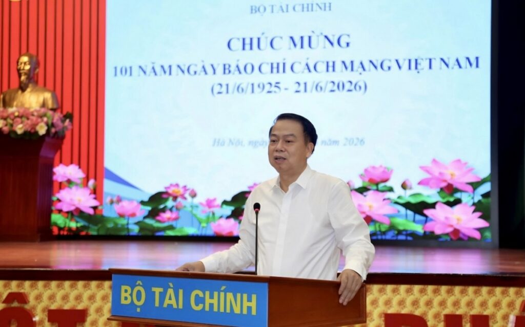 Tăng trưởng hai con số: Không có kịch bản thấp hơn