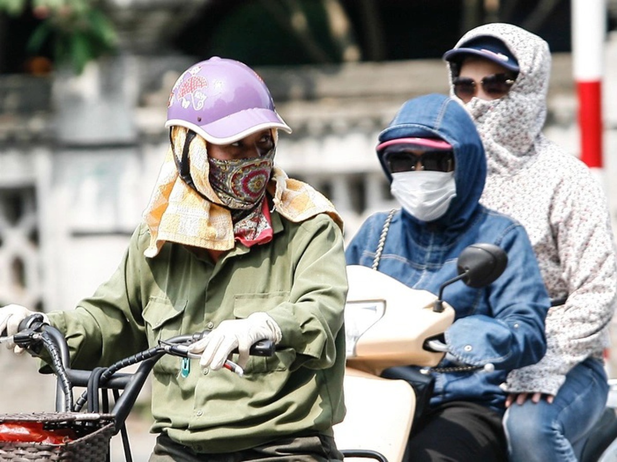 Miền Bắc sắp hứng đợt nắng nóng dữ dội, Hà Nội có thể vượt 40 độ C