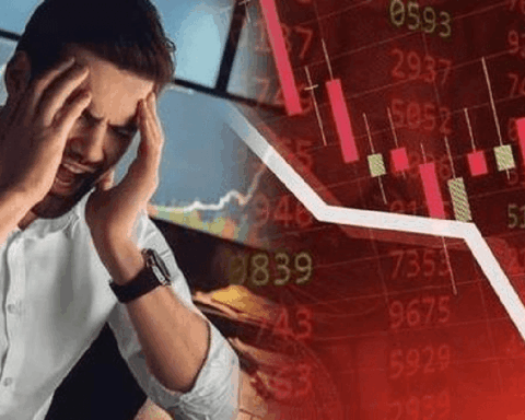 Khối ngoại bán ròng hơn 1.600 tỷ đồng phiên cơ cấu ETF, đâu là tâm điểm “xả” hàng?