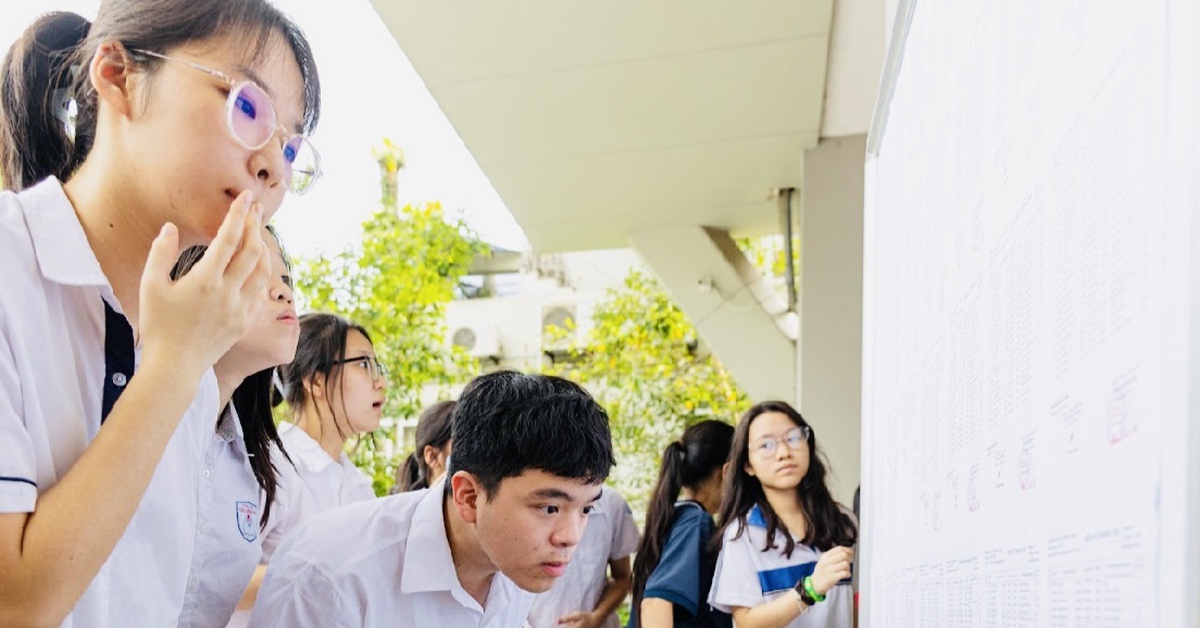 Lộ diện thủ khoa lớp 10 Hà Nội đạt 29,75 điểm, đỗ trường Phan Đình Phùng