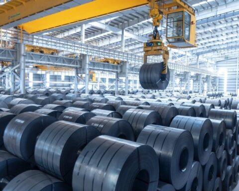 VCBS dự báo lợi nhuận quý 2 loạt “đại gia” thép: Hòa Phát tăng trưởng 25%, Hoa Sen và Nam Kim hụt hơi