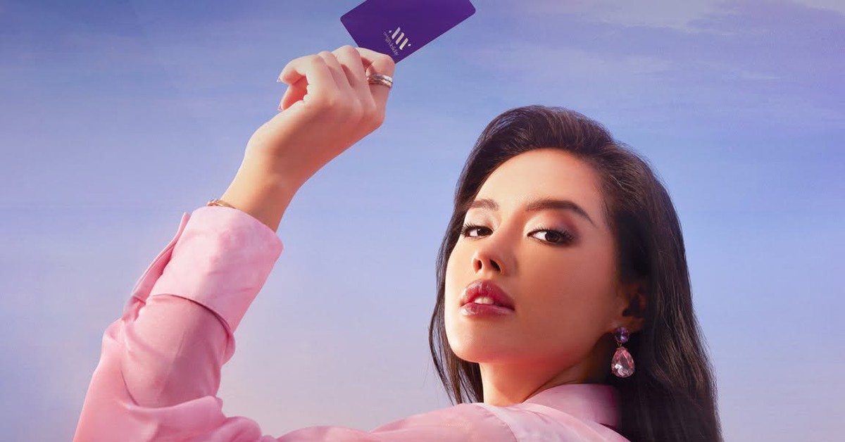 Cô Em Trendy từng là đại sứ cho thẻ du lịch của Crystar Bay Group – doanh nghiệp bị khởi tố trong vụ lừa đảo “hợp đồng kỳ nghỉ”
