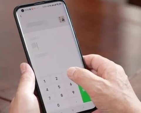 Chuyển khoản thành công 237 triệu đồng từ Vietcombank sang ACB, người đàn ông SN 1985 phải trình báo công an