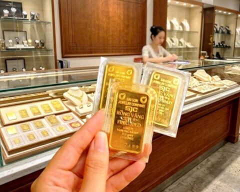 Chuyên gia dự báo giá vàng tuần tới có thể giảm 100 – 200 USD/ounce