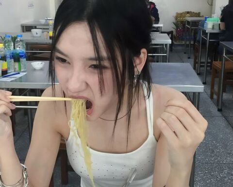 Cảnh báo: 5 thực phẩm rất giỏi “hủy hoại” mạch máu, nhiều người biết hại vẫn ăn mỗi ngày…