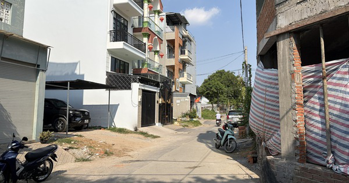 Chờ gỡ vướng “khoảng lùi” cất nhà