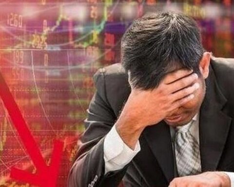 Khối ngoại tiếp đà bán ròng phiên VN-Index tăng mạnh, ngược chiều “tung” gần 400 tỷ gom một mã Bluechips