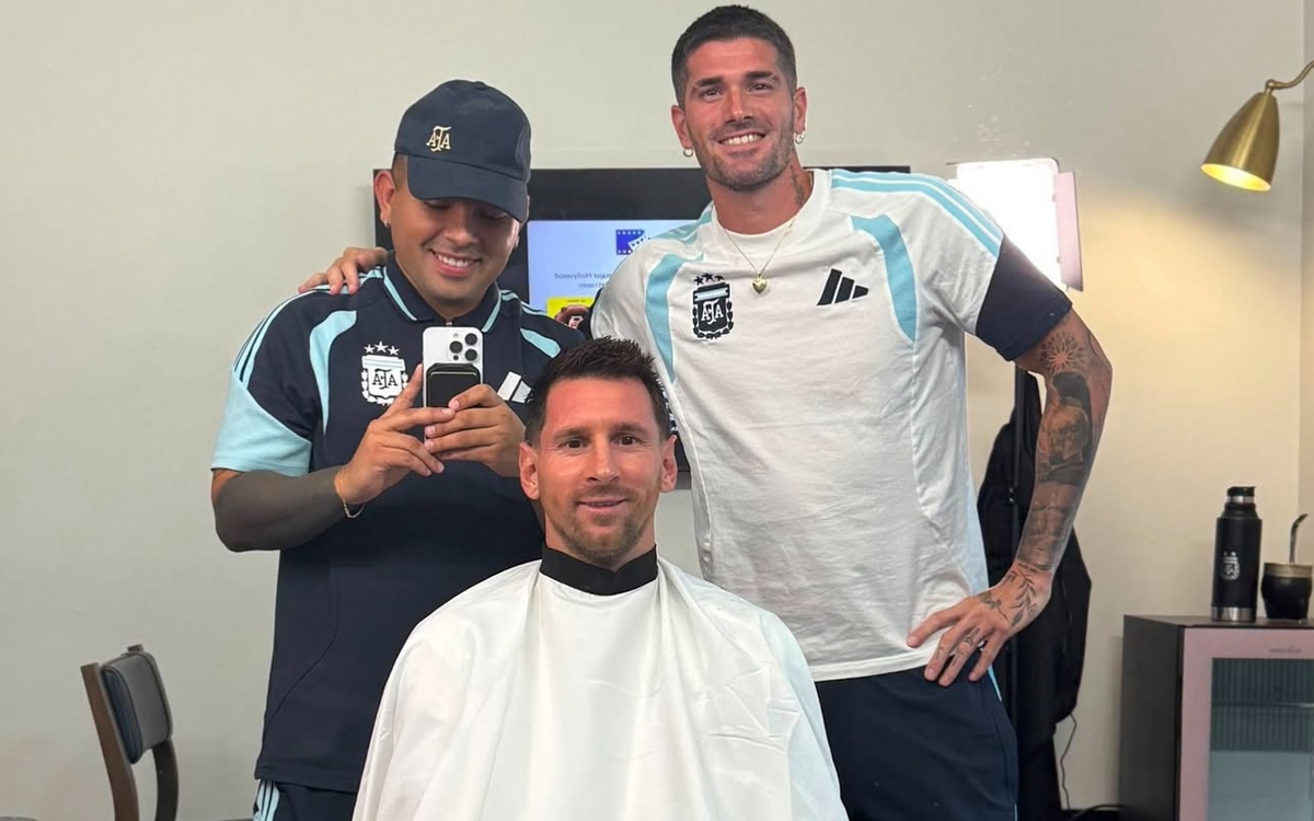 Messi đi “đảo ngói” trước trận Argentina vs Áo