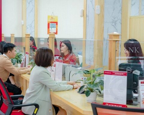Tất cả người dân có tài khoản ngân hàng chú ý những giao dịch có thể bị kiểm tra