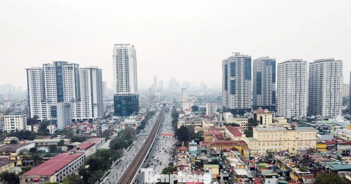 Bất động sản đối mặt nhiều ‘sức ép’, giao dịch khó bứt phá