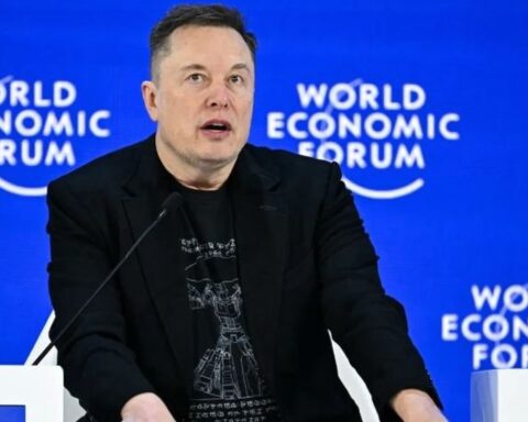 Nóng: Elon Musk vừa mất ngôi nghìn tỷ phú đôla